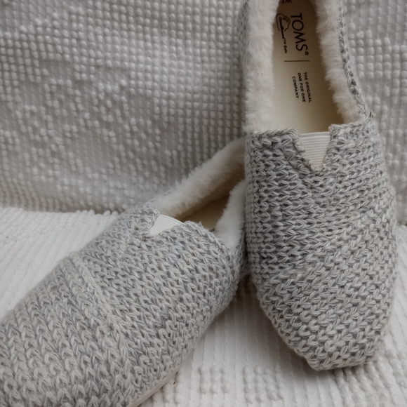 Toms Shoes - TOMS Gray Knit Could Bound Slip-On Shoes